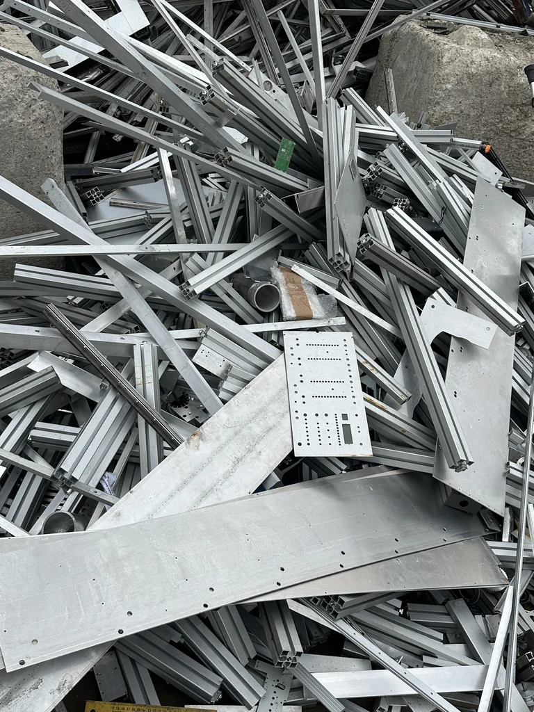Aluminiumprofile und Leichtmetallteile für den Aluminiumankauf